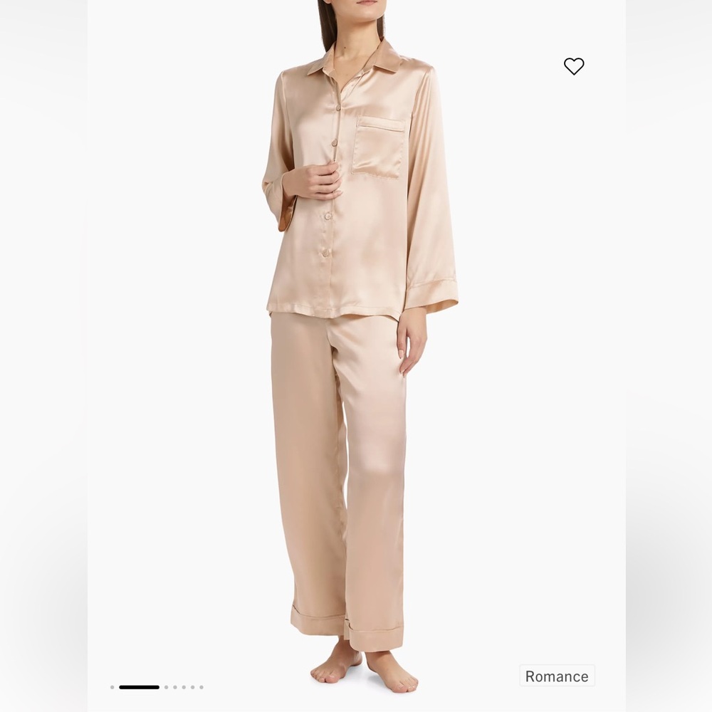 GINIA Silk Fine Finishes Pajama Set